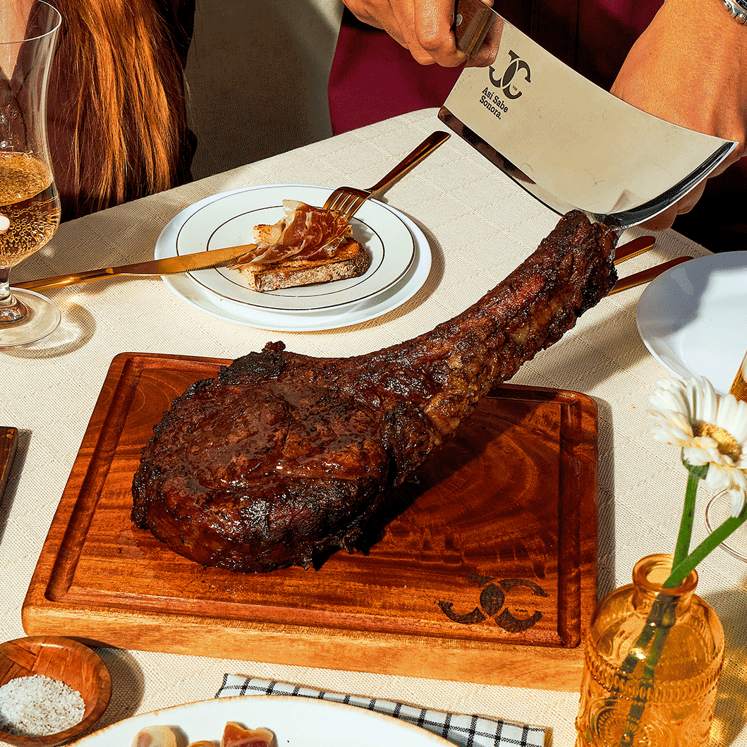 Tomahawk Steak